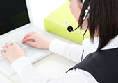 保険会社に連絡する